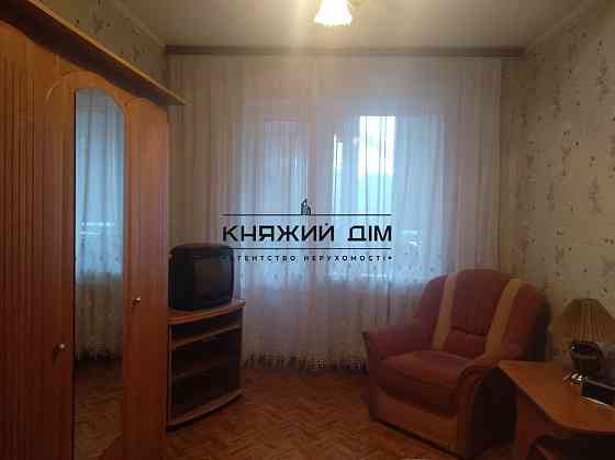 Продаж 3к Квартира 65 кв.м Приречная ул. Киев