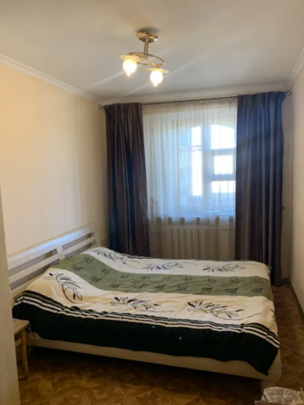 Продаж Квартира 4-кімнатна, 7/9 поверх на Маршала Бабаджаняна вулиця, 71 Одесса