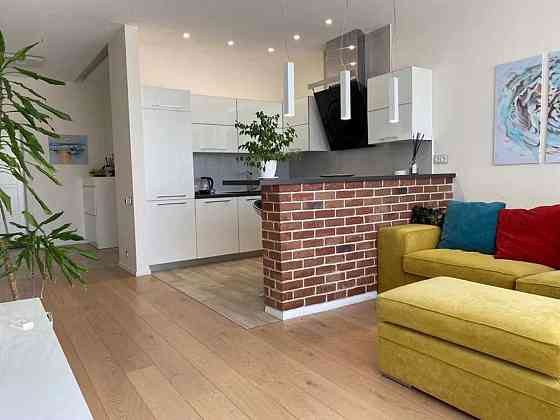 Оренда Квартира 1-кімнатна, 20/23 поверх на Днепровская набережная Київ