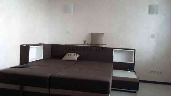 Оренда Квартира 2-кімнатна, 12/15 поверх на Смелянская ул. Київ