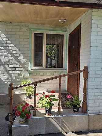 Продаж 1-поверховий Частина будинку з ділянкою 2 сот 61 кв.м 3 кімн. на Г.Сковороди Zhytomyr