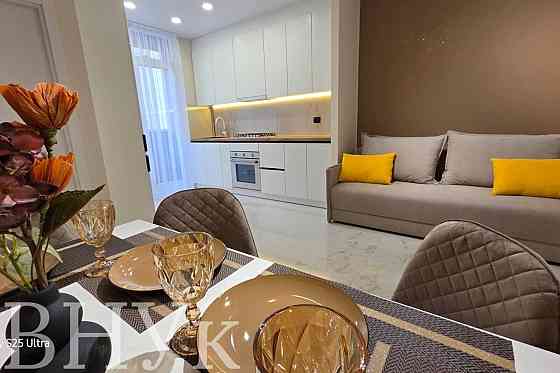 Продаж Квартира 3-кімнатна, 1/6 поверх на Петриківська Тернопіль