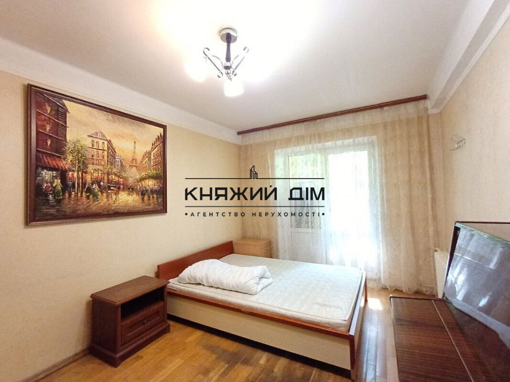 Продаж Квартира 3-кімнатна, 2/9 поверх на Победы просп./ Берестейский просп. Київ - фото 1