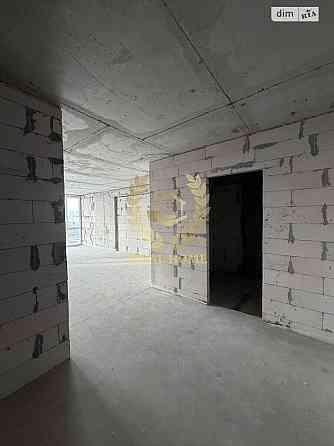 Продаж Квартира 1-кімнатна, 12/27 поверх на Олега Мудрака ул. Kiev