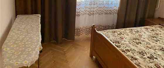 Оренда Квартира 3-кімнатна, 3/16 поверх на Драгоманова ул., 42 Київ