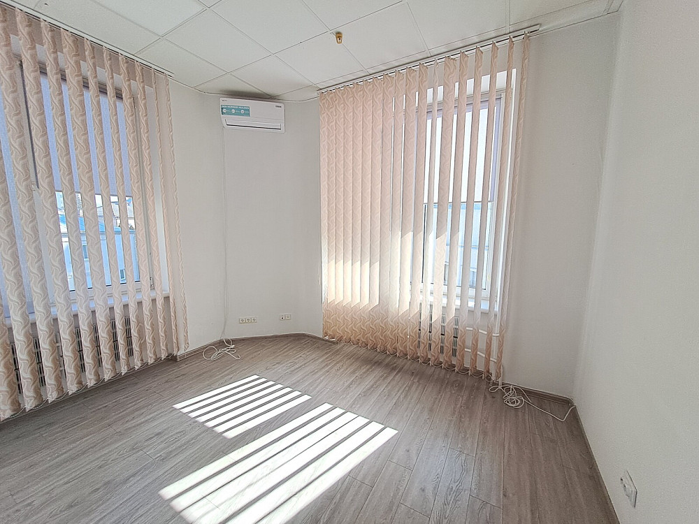 Оренда приміщення вільного призначення на Крушельницької С. вул., 1 поверх - 3/6 Тернопіль - фото 2