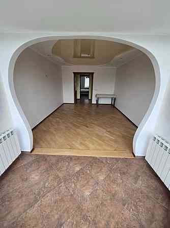 Продаж Квартира 2-кімнатна, 4/10 поверх на вул. Хмельницького Б. Івано-Франківськ