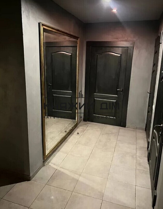 Продаж офісне приміщення на Десятинная ул. Київ - фото 8