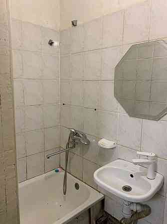 Продаж Квартира 1-кімнатна, 7/9 поверх на Зодчих,, 64 Киев