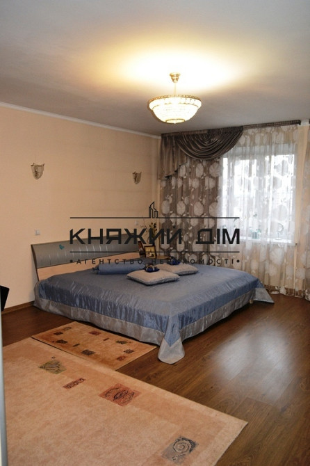 Просторная, раздельная 3-х к. кв. возле ст. м. Харьковская. № 21105082 Київ - фото 1