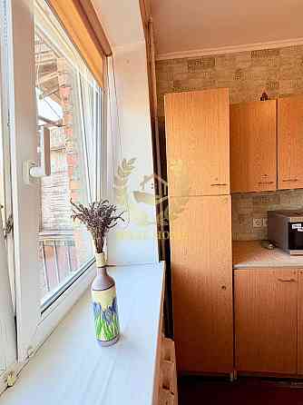 Продаж Квартира 2-кімнатна, 3/5 поверх на Воздушных сил пр-т, 5 Киев