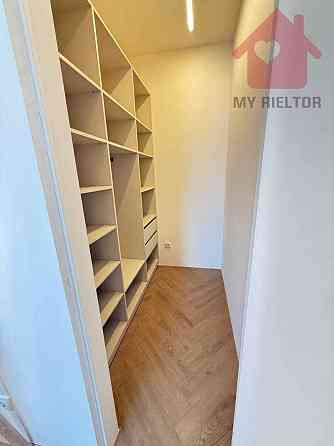 Продаж Квартира 1-кімнатна, 6/9 поверх на Легоцького Ужгород