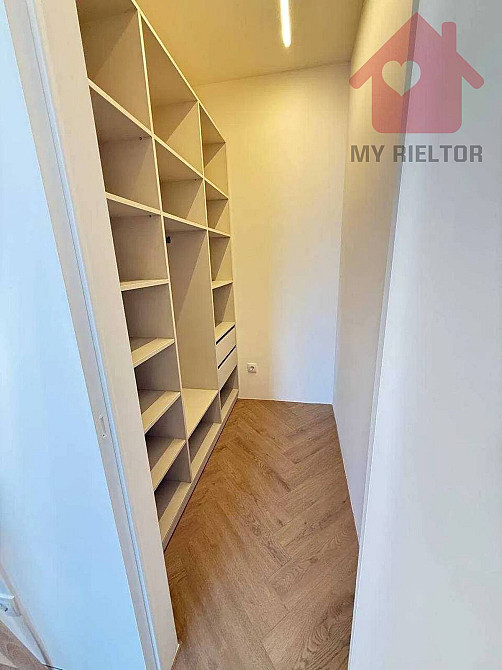 Продаж Квартира 1-кімнатна, 6/9 поверх на Легоцького Ужгород - изображение 4