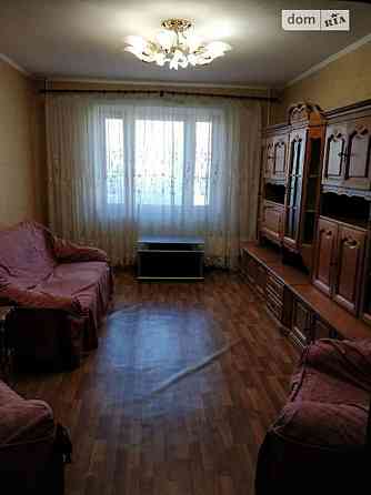 Оренда Квартира 3-кімнатна, 5/10 поверх на ул. Вишняковская Київ