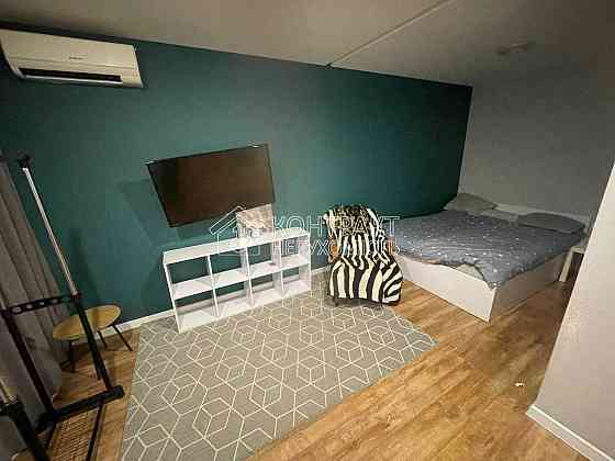 Продаж Квартира 1-кімнатна, 4/9 поверх на вул. Академіка Курчатова Харьков