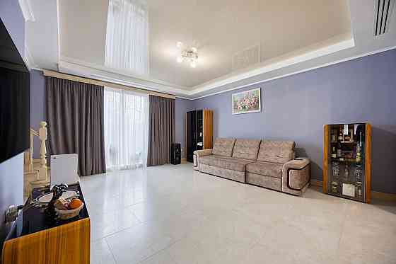 Оренда Будинок 4-кімнатний на вул. Черемшини Бартатів