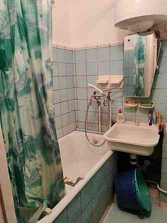 Оренда Квартира 2-кімнатна, 5/5 поверх на Донецкая ул., 26 Kiev