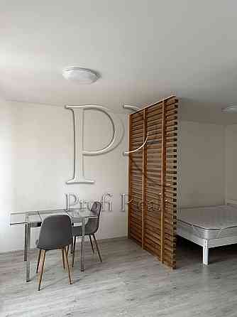 Оренда Квартира 1-кімнатна, 5/6 поверх на Стеценка, 75Л Kiev