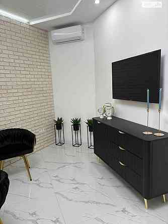 Продаж Квартира 3-кімнатна, 10/16 поверх на Івана Виговського вул., д. 10Е Київ