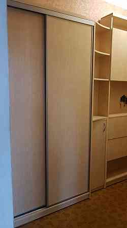 Продаж Квартира 2-кімнатна, 3/5 поверх на Депутатська вул., д. 21 Kiev