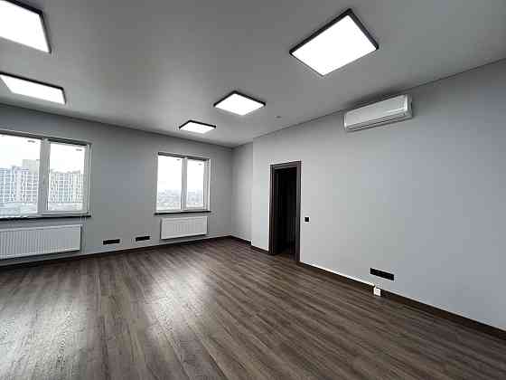 Оренда офісне приміщення на вул. Надрічна поверх - 5/10 Івано-Франківськ