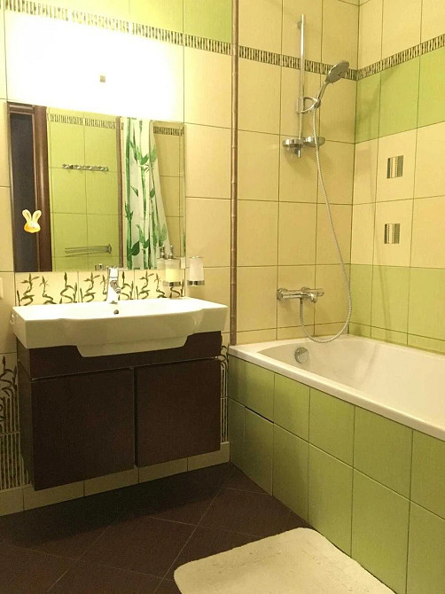 Оренда Квартира 3-кімнатна, 36/36 поверх на Срібнокільська, 1 Kiev - photo 16