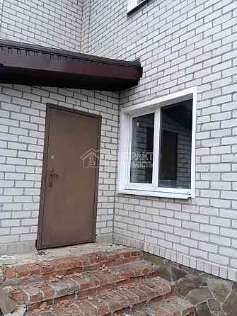 Продаж Будинок 5-кімнатний на вул. Наукова Харків