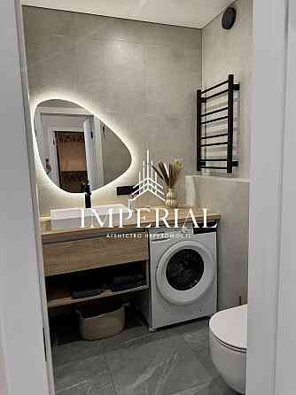 Оренда Квартира 1-кімнатна, 12/22 поверх на вул. Всеволода Змієнка Киев