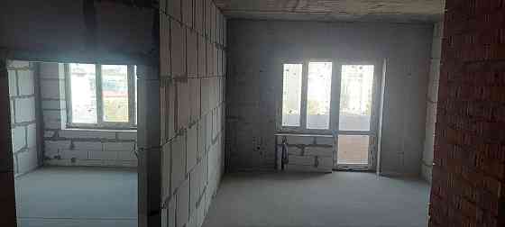 3 комнатная квартира рядом с площадью "10 апреля", в ЖК Солнечный Одеса