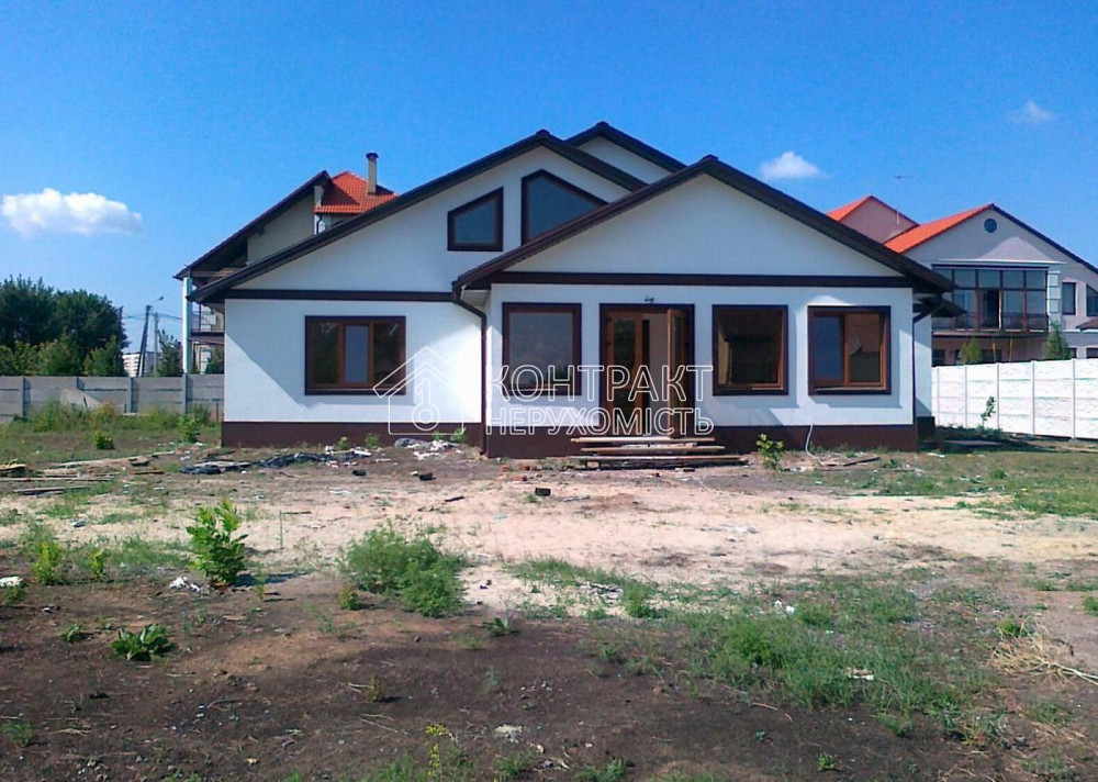 Продаж Будинок 5-кімнатний на вул. Комунальна вулиця Kharkiv - photo 1