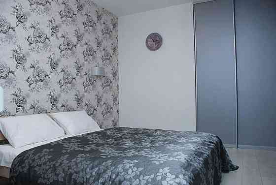 Оренда Квартира 2-кімнатна, 21/27 поверх на ул. Елены Пчилки, 5 Київ