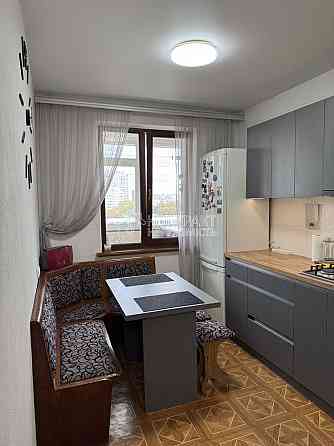 Оренда Квартира 1-кімнатна, 8/9 поверх на вул. Тракторобудівників Харків