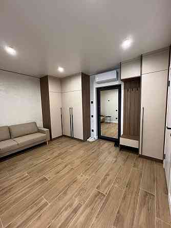 Продаж Квартира 1-кімнатна, 10/10 поверх на Нероїв Миколаїва Івано-Франківськ