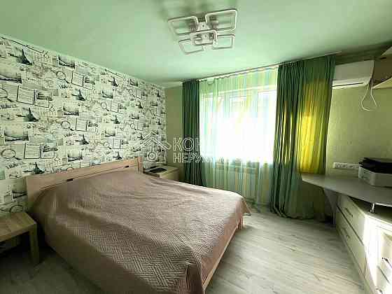 Продаж Будинок 5-кімнатний на вул. Конституції Мерефа 