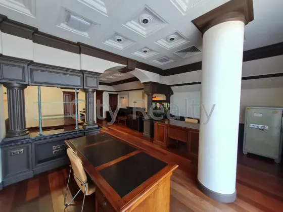 Здається Офісні приміщення площа 170 кв.м 10-й поверх Київ Провулок Хрестовий 2 Київ