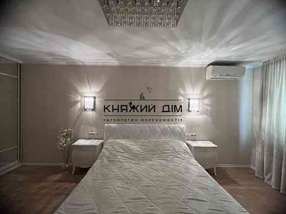 Продам 2-кім. квартиру у монолітно-каркасному будинку біля метро Академмістечко. Код:21145961 Київ