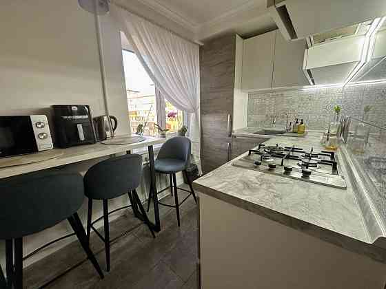 Продаж Квартира 3-кімнатна, 8/9 поверх на Берестейський вул., д. 148/1 Київ