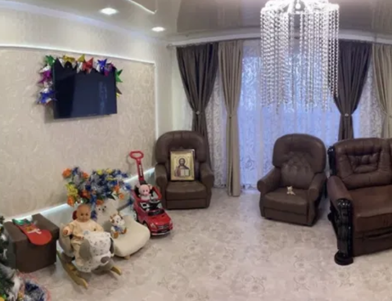 Продаж Квартира 3-кімнатна на ул. Гвардейская, 68 Черноморское - изображение 1