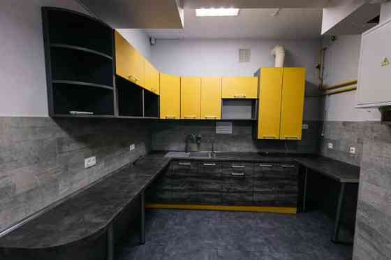 Оренда офісне приміщення на Нежинская ул., 27 поверх - 1/3 Одесса