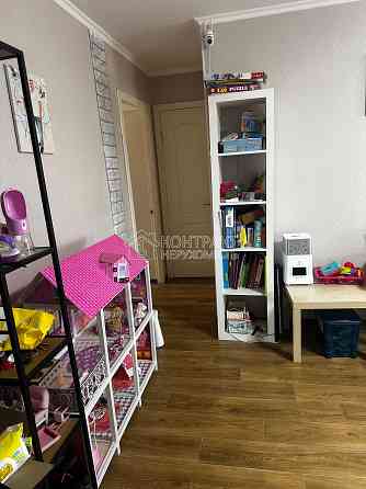 Продаж Квартира 3-кімнатна, 4/5 поверх на вул. Академіка Курчатова Харків