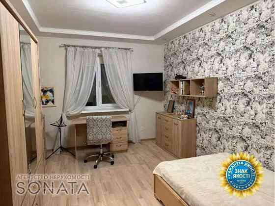 Продаж Квартира 3-кімнатна, 3/5 поверх на вул. Університетська, 14 Черкаси