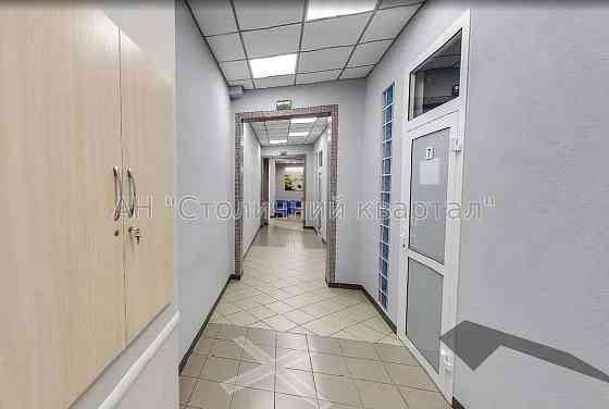 Продаж Будинок 15-кімнатний на Сирецька вул., 32 Київ