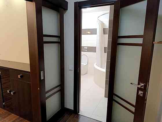 Оренда Квартира 1-кімнатна, 20/26 поверх на Драгоманова, 6/1 Київ