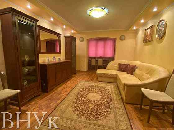 Продаж Квартира 3-кімнатна, 1/5 поверх на вул. Лінкольна Львів