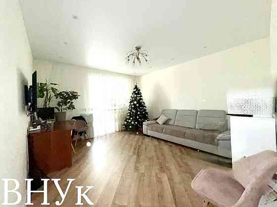 Продаж Квартира 2-кімнатна, 7/10 поверх на Конякіна Луцьк