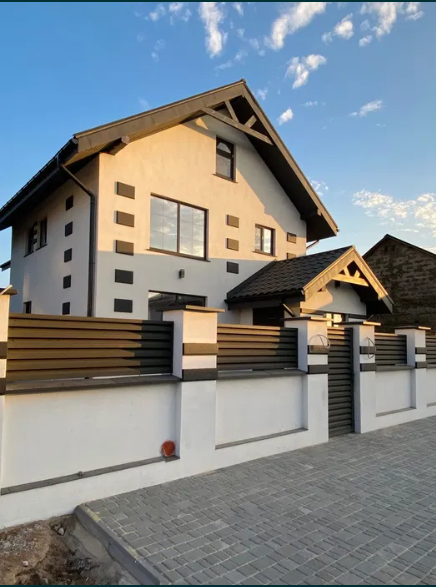 Продам современный 2-х этажный дом в центре Фонтанки Фонтанка - фото 1