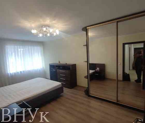 Продаж Квартира 2-кімнатна, 1/5 поверх на Проспект свободи Ужгород