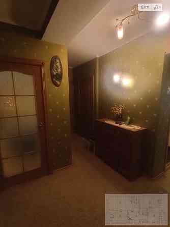 Продаж Квартира 3-кімнатна, 1/5 поверх на Космонавтів Вінниця