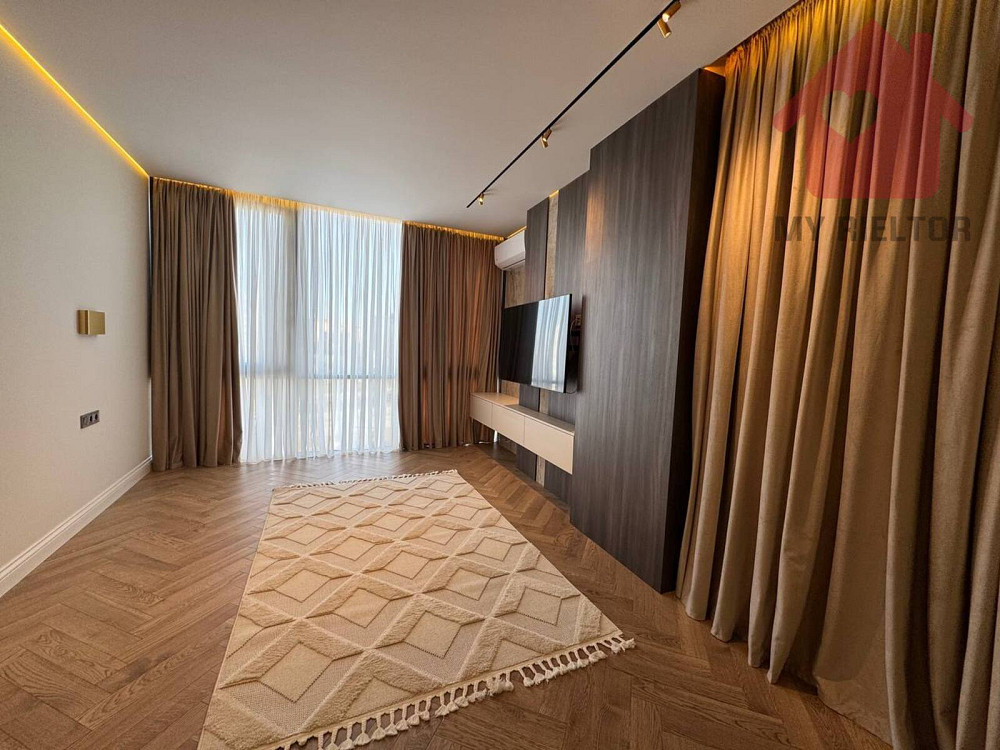 Продаж трикімнатної квартири ЖК Crystal Ужгород - фото 8