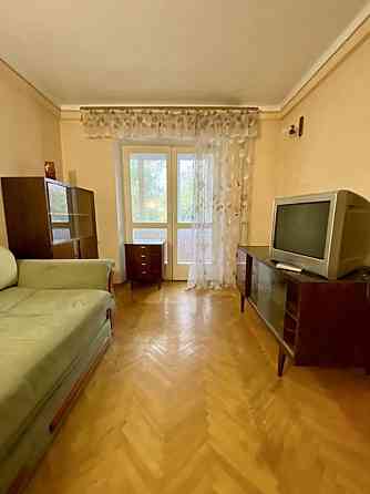 Продаж Квартира 3-кімнатна, 2/9 поверх на Плеханова, 4а Київ